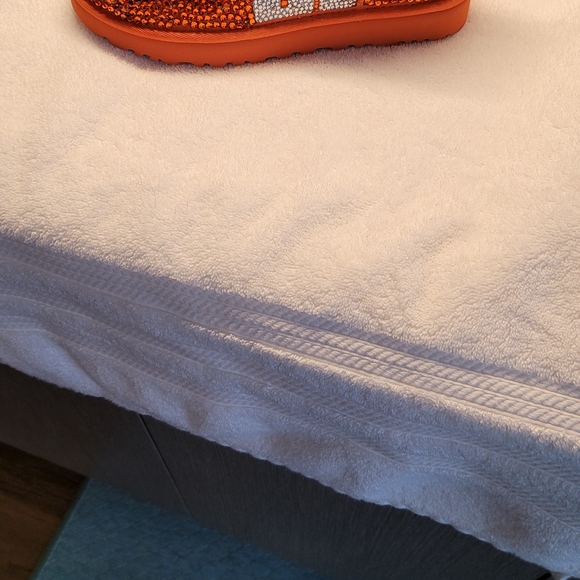 Customized uggs - Picture 5 of 5